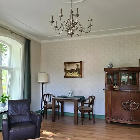 De Uilenhoeve Odoornerveen Buitenkant foto
