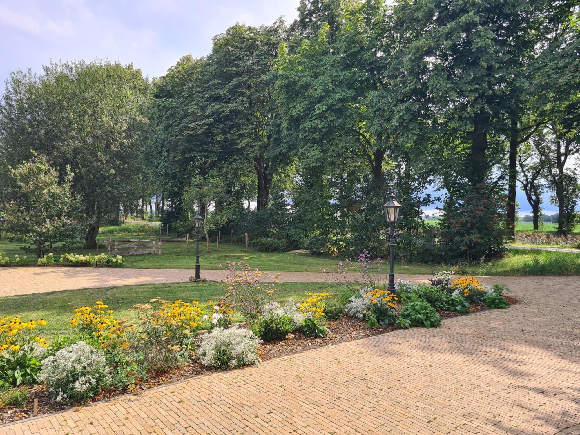 Holiday home De Uilenhoeve *